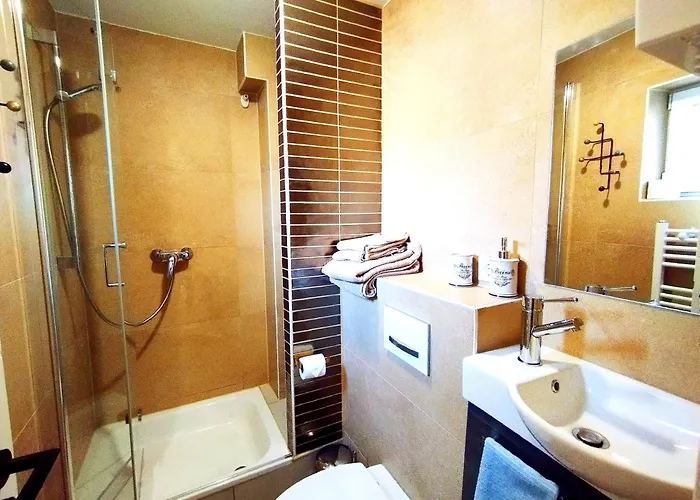 Riverblick Near Frankfurt